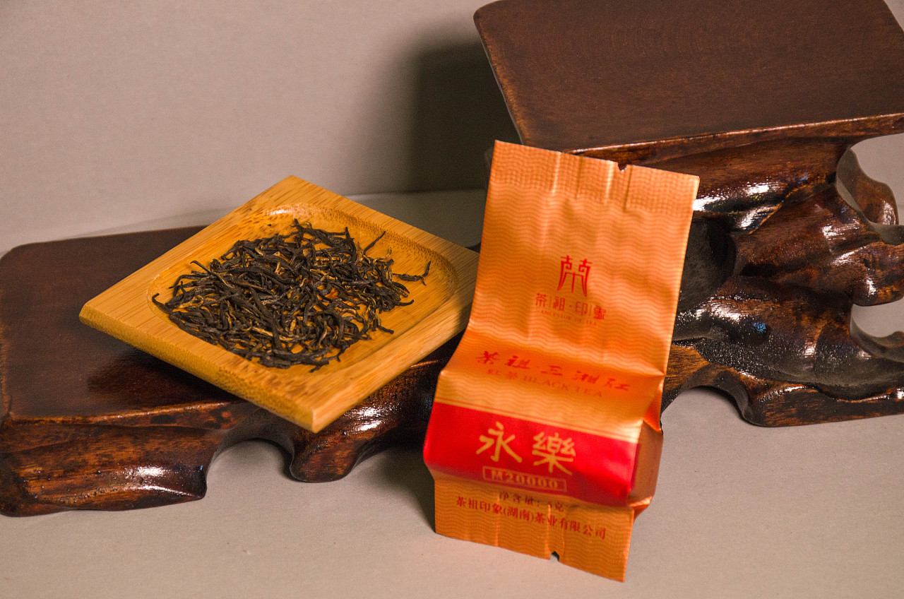 茶韵流形 茶叶包装产品拍摄的艺术与技巧